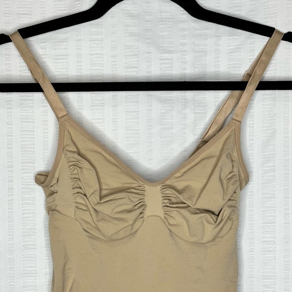 SKIMS Bodysuit Womens Extra Large Sculpting Brief Slimming Shapewear - Picture 2 of 6